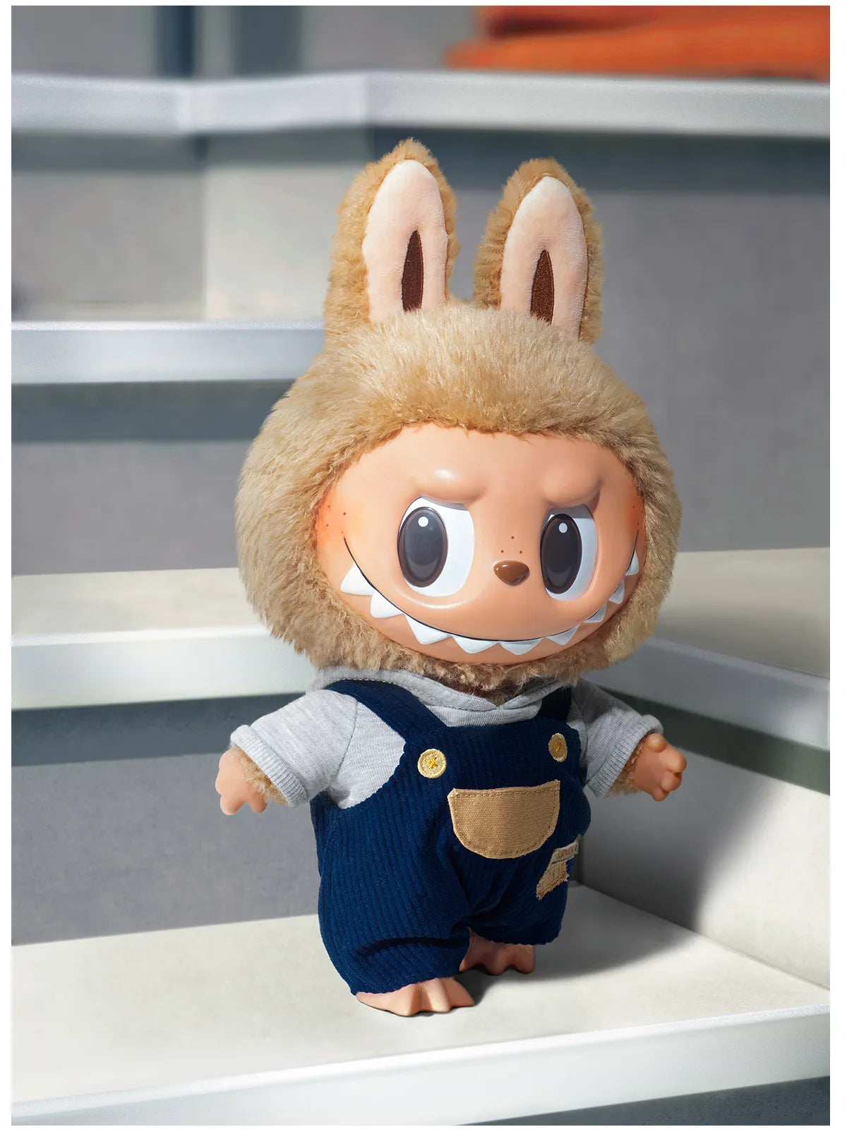 LABUBU - Time to Chill - Vinyl Plush Doll